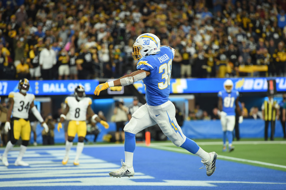 Ekeler Finds the Endzone Austin Ekeler Scoring Touchdown as a Charger