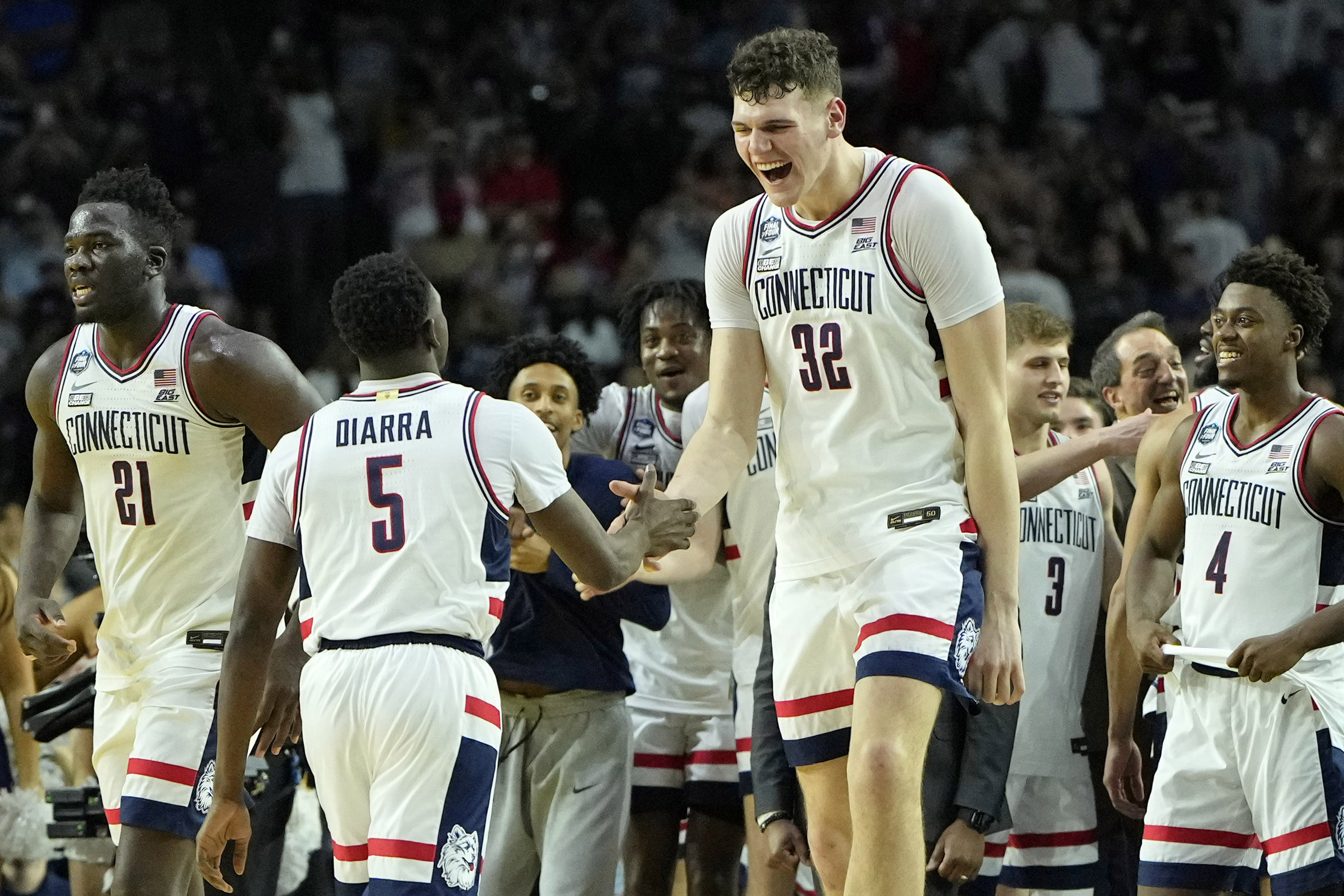 Uconn Men's Basketball Team